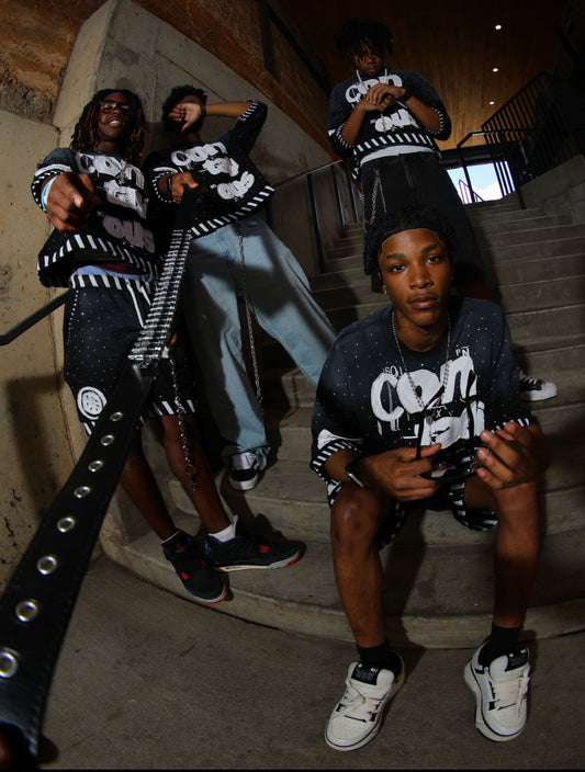 Contagious short sets (black)